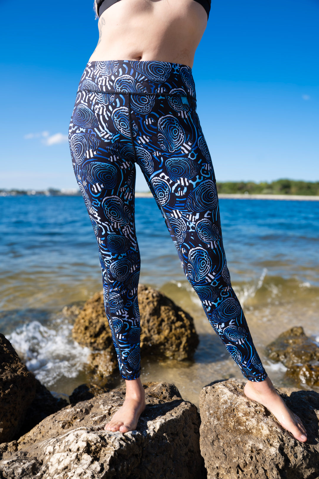 【rosymonster】argan air leggings 1枚 Eco-Friendly Angelfish Hypnosis Contour Leggings